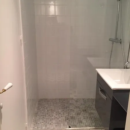 Marais-bretagne Lovely One Bedroom Appartamento