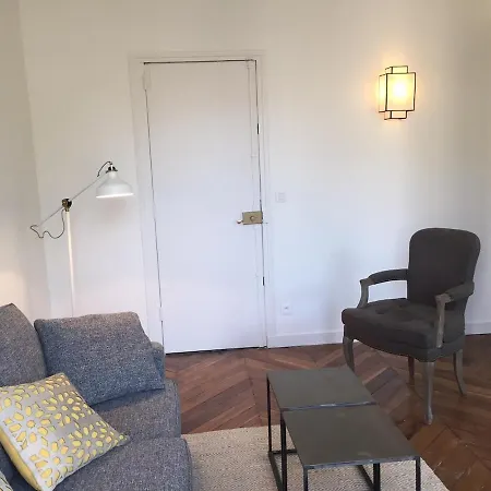 Appartamento Marais-bretagne Lovely One Bedroom