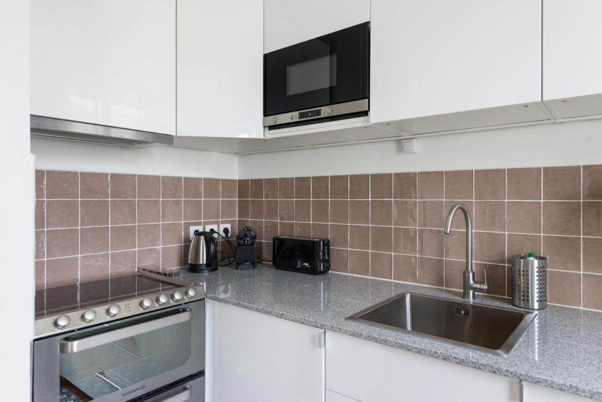 Marais-bretagne Lovely One Bedroom Appartamento *